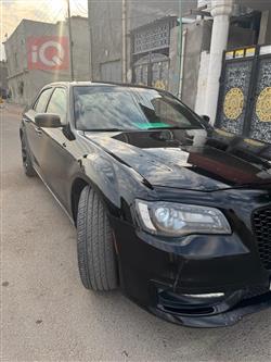 کرایسلەر 300